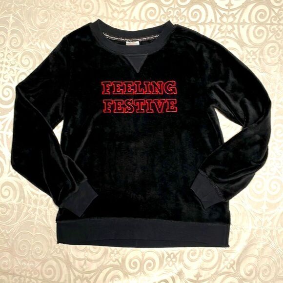 Wondershop at Target black plush lounge pajama top “FEELING FESTIVE” size Small - Picture 1 of 8